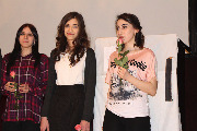 Девочки с подаренными им розами: Елена Невгод, Нигина Саттарова и Кристина Аветисян